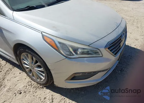 2015 Hyundai Sonata Limited z USA, uszkodzony, nr VIN 5NPE34AF1FH076670